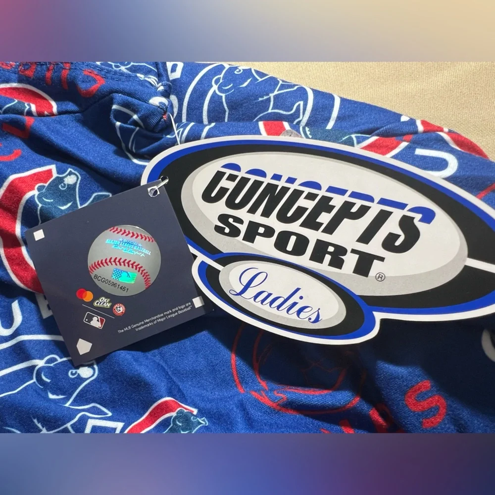 Concepts Sport Chicago Cubs All Over Print Pj Top Button Up Lounge Women's Large